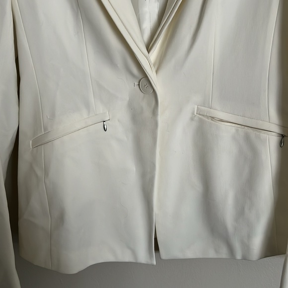 New York & Company Blazer - Picture 5 of 5